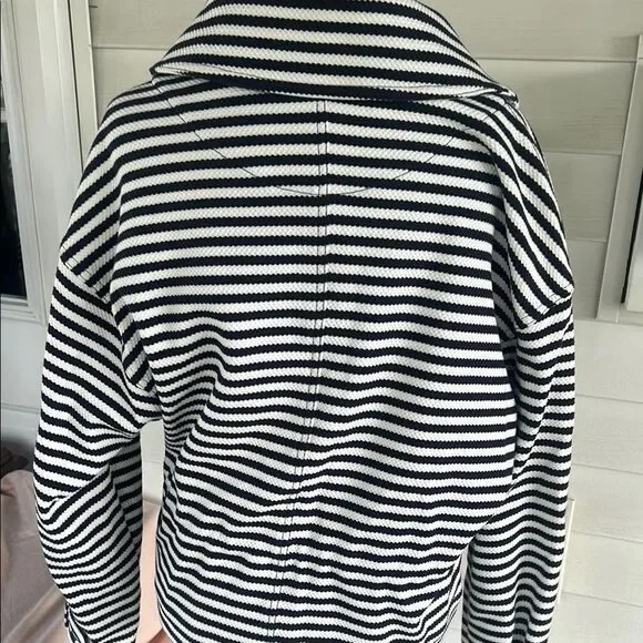 Cabi harbor jacket Blue and White Striped Jacket E - Picture 8 of 9